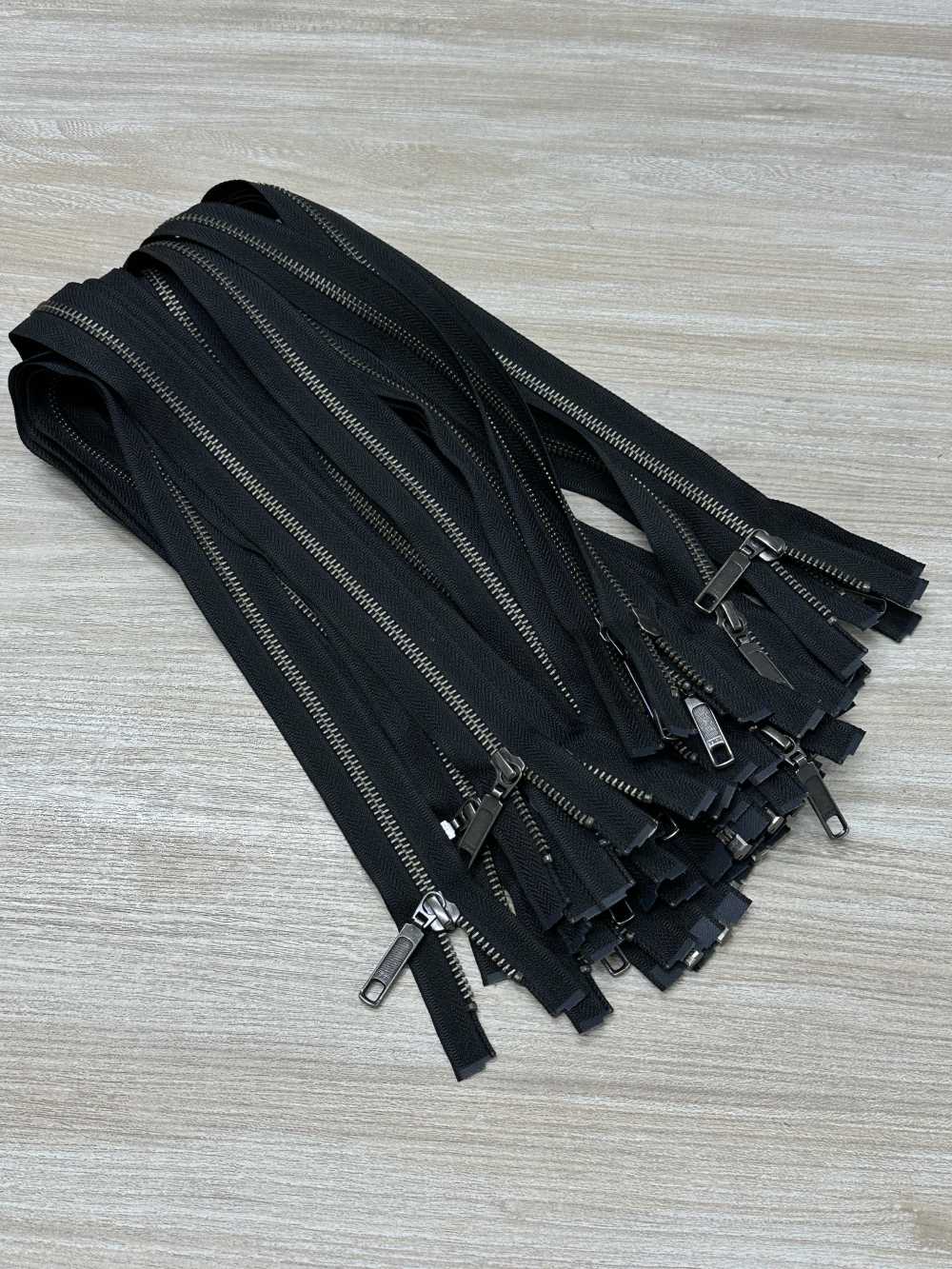 5RGTHOR-OUTLET Fermeture éclair En Métal Taille 5 Argent Antique YKK