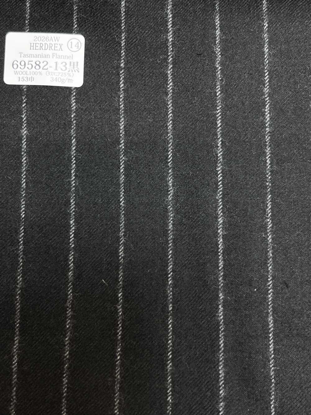 69582-13 26AW HERDREX [Flanelle Tasmanienne] Soie Et Laine à Rayures Noires[Textile] Kunishima Co., Ltd.