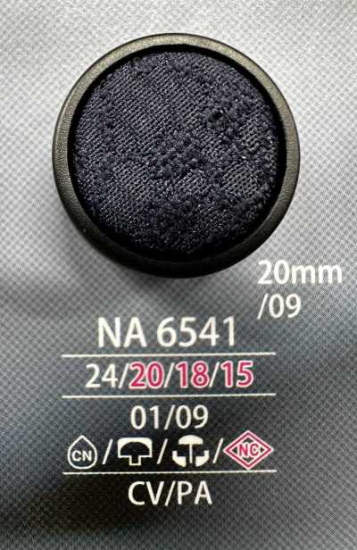 NA6541 Bouton recouvert à combinaison capuchon et pied fermé