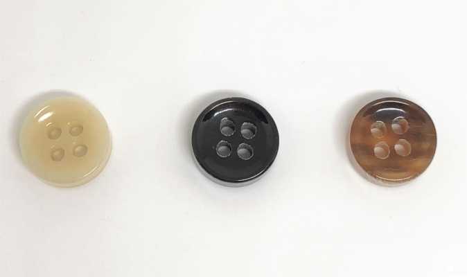 TGH1009 Bouton en corne de buffle authentique avec rebord