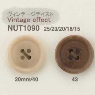 NUT1090 Bouton à 4 trous en noyer