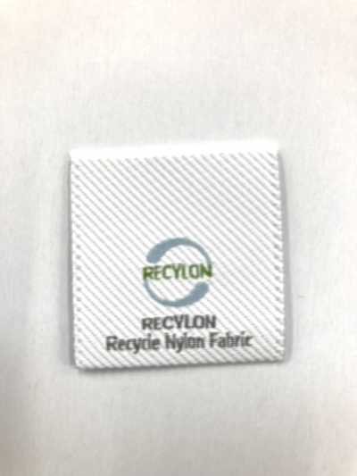 TP004-RYON Étiquette tissée Resilon