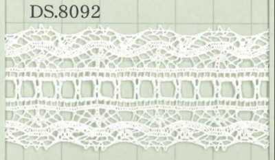 DS8092 Dentelle en coton Largeur : 33 mm