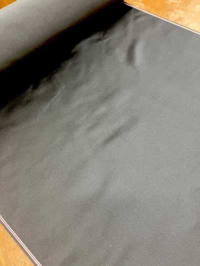 104 Fabriqué au Japon, tissu de parement en satin à tissage satin, en soie pure véritable, à une face, noir