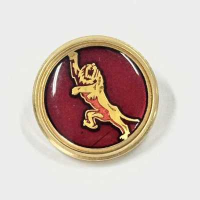 307 Bouton en métal fabriqué au Japon pour costumes et vestes, or/rouge