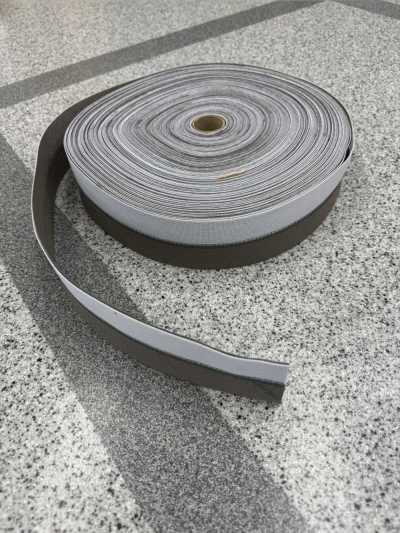 33 Entoilage de ceinture intérieure