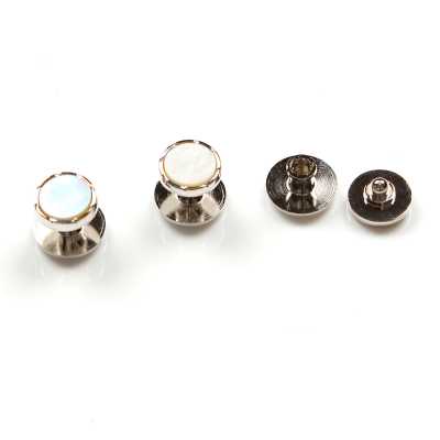 CB-3 Bouton clou nacre blanche or et argent rond