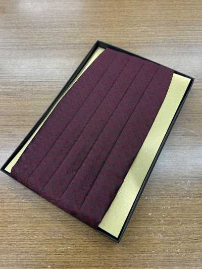 CM-962 Ceinture de smoking en soie, motif tissé bordeaux