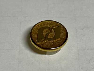 EX188 Bouton en métal doré fabriqué au Japon pour costumes et vestes