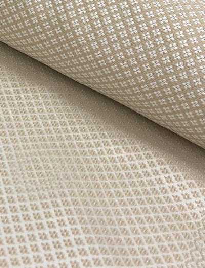 J660-5861 Tissu en soie italienne à petits motifs