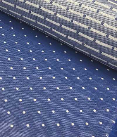 J670-9777 Tissu italien en soie à pois