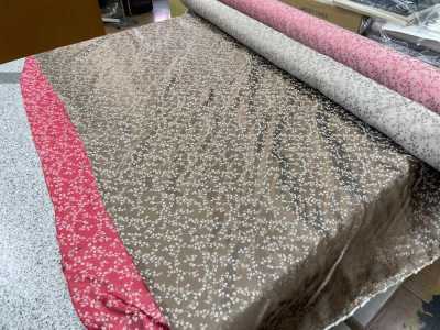 VENERE Doublure en polyester fleurie fabriquée en Italie [Déstockage]