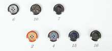 465 Boutons en polyester pour costumes et vestes