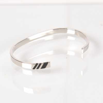 BR-1 Bracelet régimentaire en onyx noir fabriqué au Japon