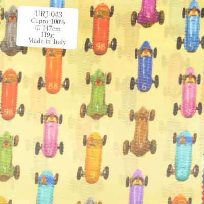 URJ-043 Fabriqué en Italie Doublure imprimée 100 % cupro, à motif de voitures classiques jaunes