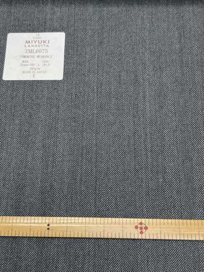 3ML0075 MIYUKI Collection standard ETERNALS chevrons gris moyen