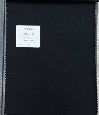 9PC0065 Tissu laine polyester 10 mois noir