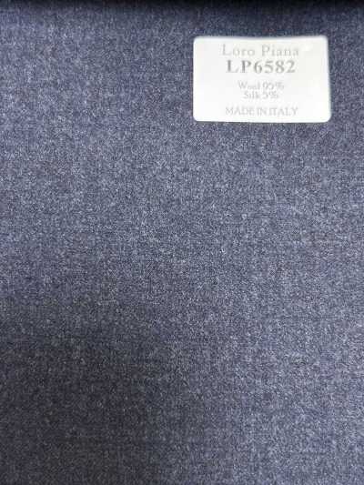 LP6582 Loro Piana bleu marine uni
