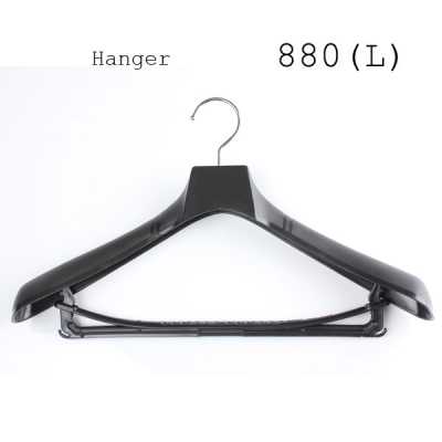 880(L) Cintres pour costumes, vestes et manteaux