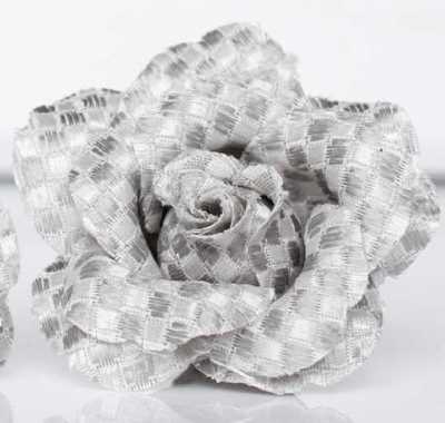 BTA-985 Boutonnière en jacquard de soie fabriquée au Japon, motif Kanoko, gris clair